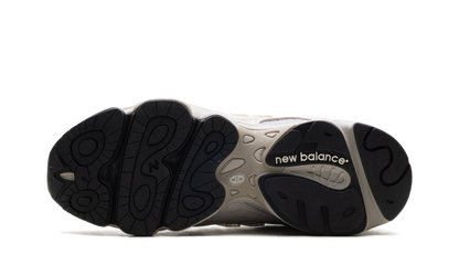 1000 "Grey Cream" M1000MB