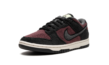 DUNK LO MNS WMNS "Fleece Pack Burgundy Crush" DQ7579 600