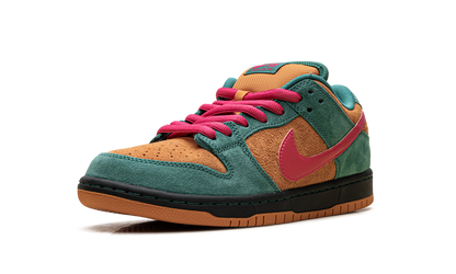 SB Dunk Low Pro "Green Noise Watermelon" HQ1625 301