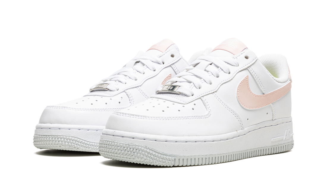 AIR FORCE 1 &