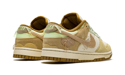 DUNK LO MNS WMNS "On the Bright Side" DQ5076 121