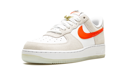 AIR FORCE 1 &