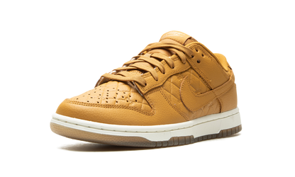 DUNK LO MNS WMNS "Quilted Wheat" DX3374 700