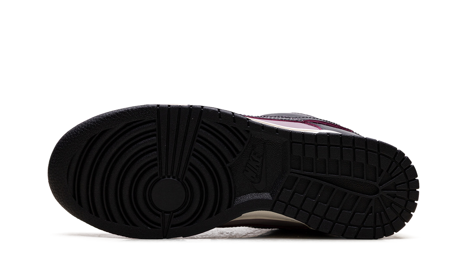 Dunk Low SE WMNS "Panda-Monium Pack - Light Violet Ore" HQ1918 200