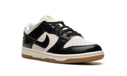 Wmns Dunk Low LX "Black Croc" FJ2260 003