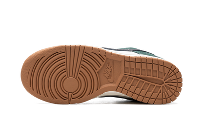 DUNK LOW WMNS "Green Snake" FQ8893 397