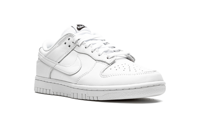 DUNK LOW WMNS "Triple White" DD1503 109