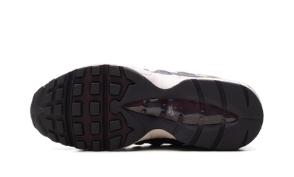 Air Max 95 SE WMNS "Big Bubble Burgundy Crush" IB6398 600